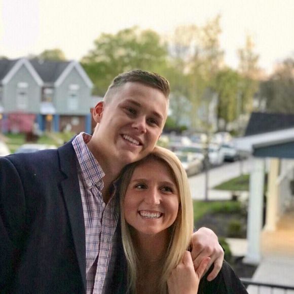 Meet your Posher, Katie - Picture 1 of 1